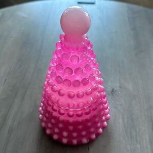 Sand & Fog Pink Bubble Candle Vanilla Snowflake Scent NEW